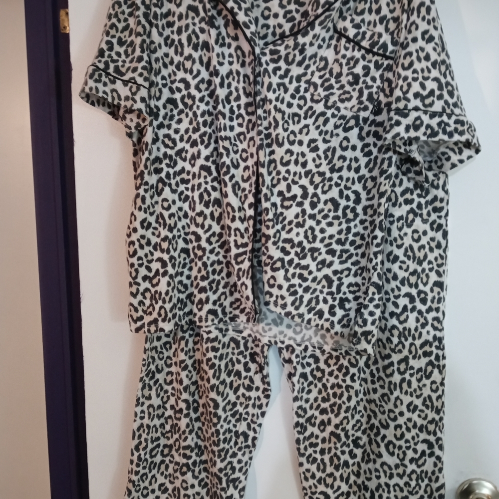 Pj's